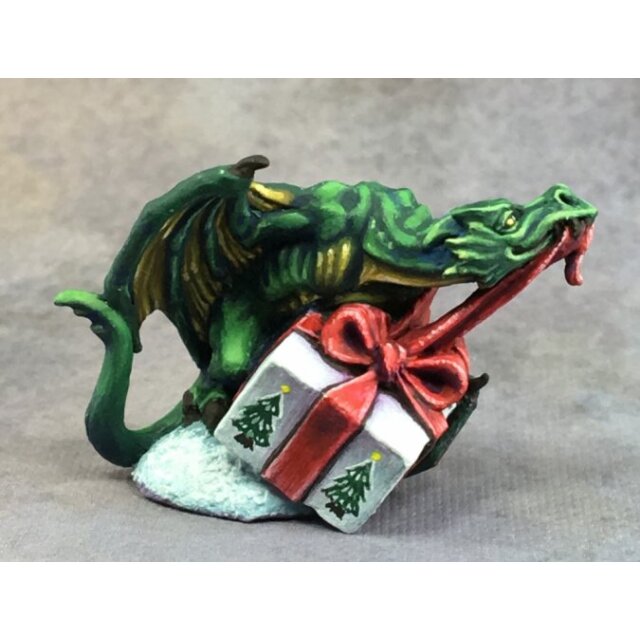 Christmas Wrapping Dragon